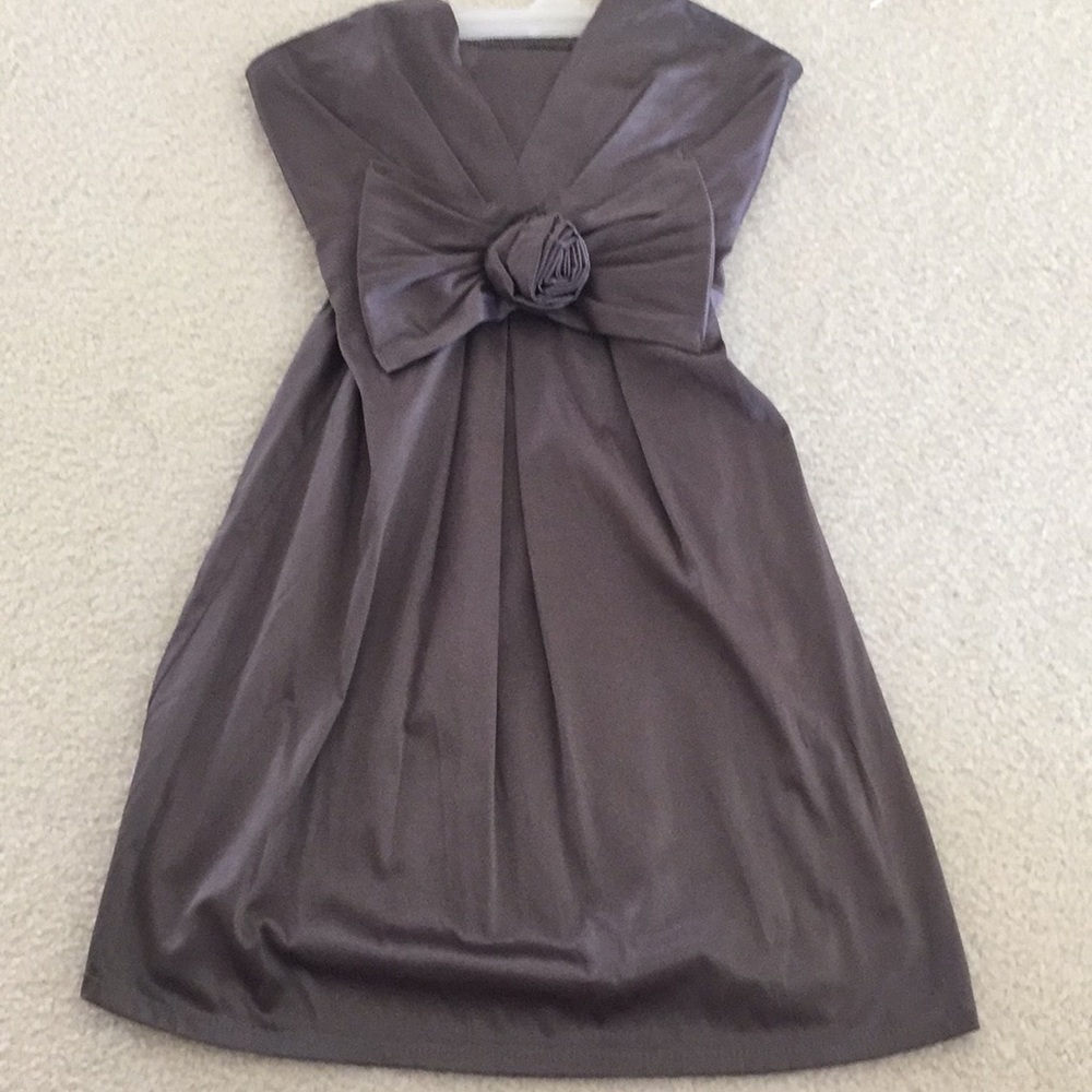 Metallic strapless homecoming dress